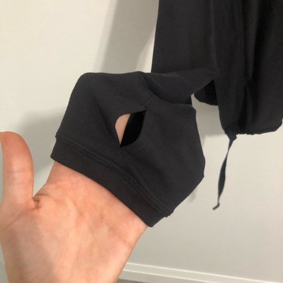 Black Lululemon Wrap Hoody - Picture 8 of 13
